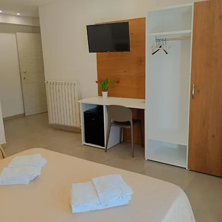 Zeus Appart hôtel 3*